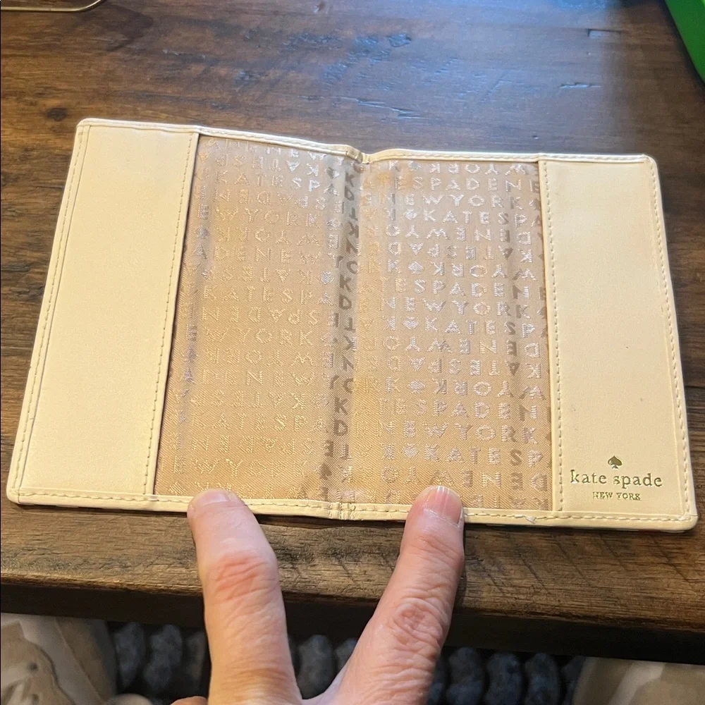 Kate Spade New York Daycation Rainbow Striped passport holder - Picture 2 of 7